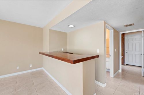 7301 Paseo Laredo, Anaheim CA  92808-1053 exterior