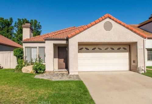 2316 Hampton Ave, Simi Valley, CA 93063-5055