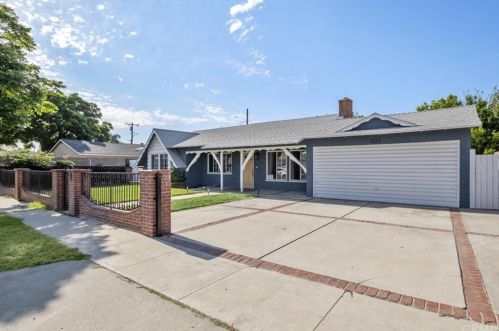 3223 Stonybrook Dr, Anaheim CA  92804-3023 exterior