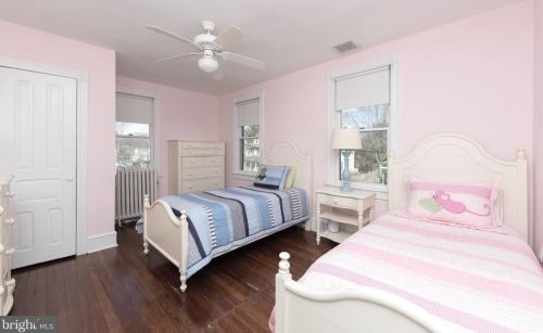 225 Euclid Ave, Haddonfield NJ 08033-2552 exterior