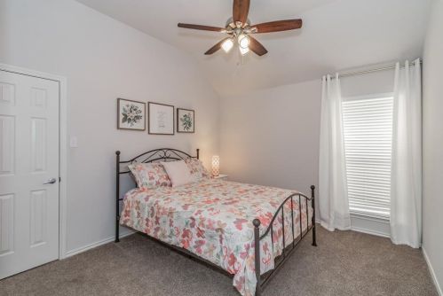 10133 Red Bluff Ln, Fort Worth TX  76177-7351 exterior