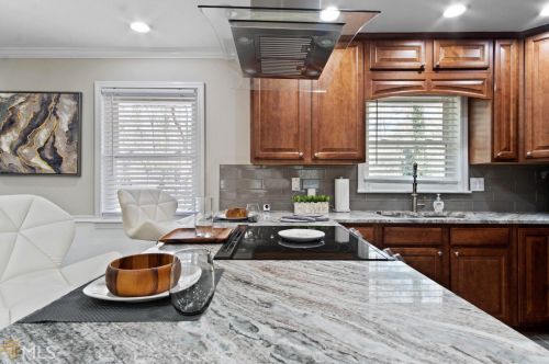 2248 Farley St, Atlanta GA  30344-2111 exterior
