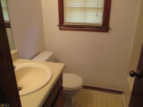 2616 Shore Wood Ct, Conyers GA  30013-1197 exterior