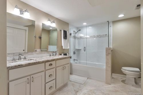 6937 Poplar Way, Englewood CO 80112-2530 exterior