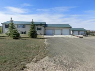 3300 Susan Dr, Bismarck, ND 58504-3990