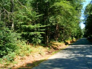 4 Turnpike Rd, Tilton, NH 03276-4703