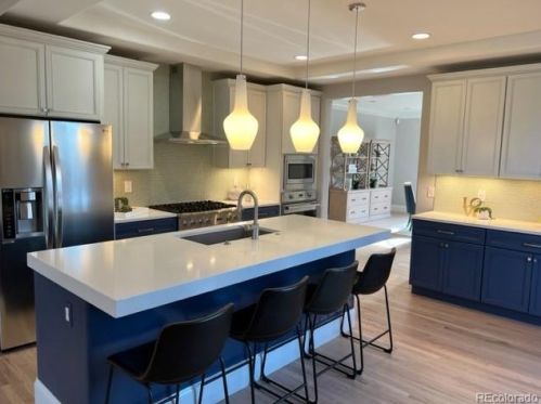 1100 Clarkson St, Denver CO  80210-1605 exterior