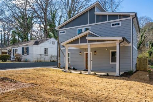 1367 Graymont Dr, Atlanta, GA 30310-3921