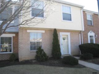 34 Williamstown Cir, York, PA 17404-9434