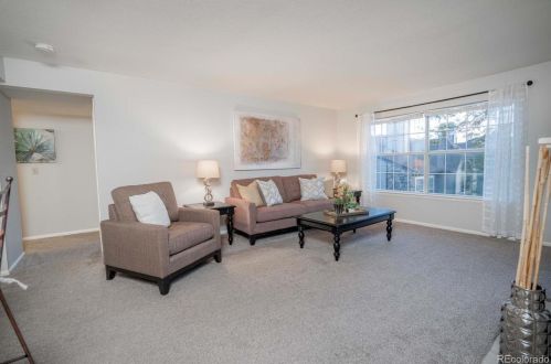 9190 Arbor Cir, Englewood, CO 80111-5258