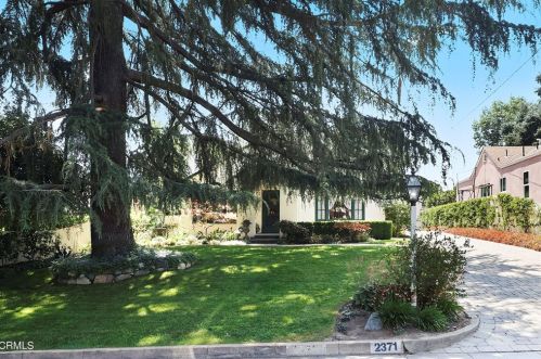 2371 Porter Ave, Altadena, CA 91001-2723