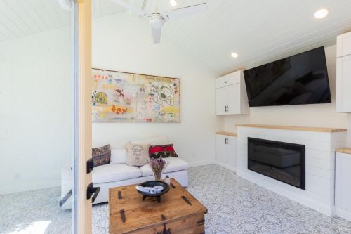 302 Scott St, Ukiah CA  95482-4320 exterior