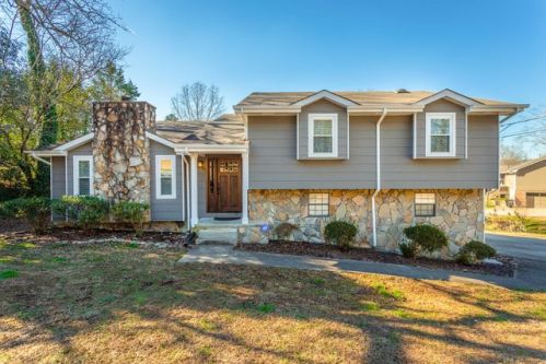 2317 Quail Nest Cir, Chattanooga, TN 37421-1364