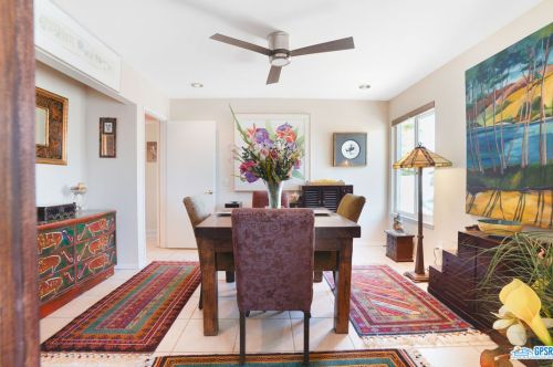2391 San Antonio Rd, Palm Springs, CA 92262-3918