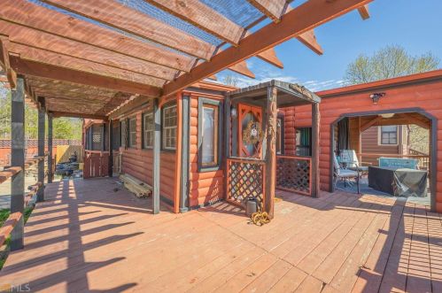 165 Stag Leap Dr, Cleveland GA  30528-2966 exterior