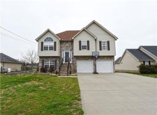 4239 Birch Dr, Murfreesboro, TN 37129-8654