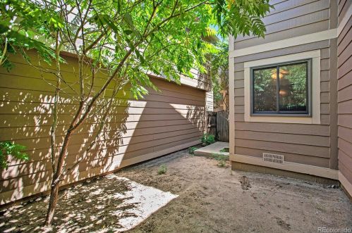 1774 Quintero Way, Aurora CO 80015-2520 exterior