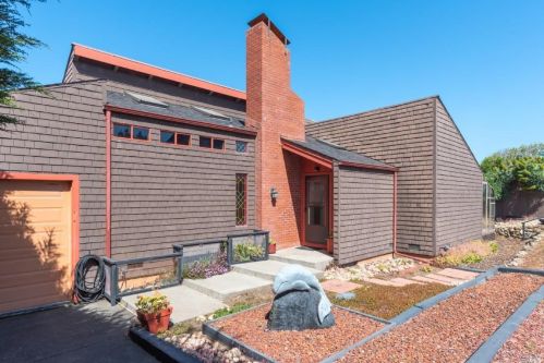 38540 Robinson Reef Dr, The Sea Ranch, CA 95445-8478