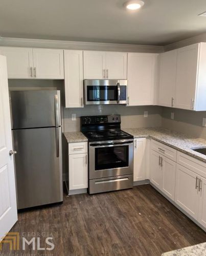 246 Dove Pl, Social Circle, GA 30025-3061