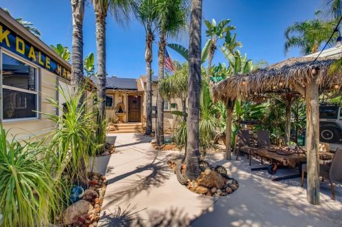 370 Wisconsin Ave, El Cajon, CA 92020-3410