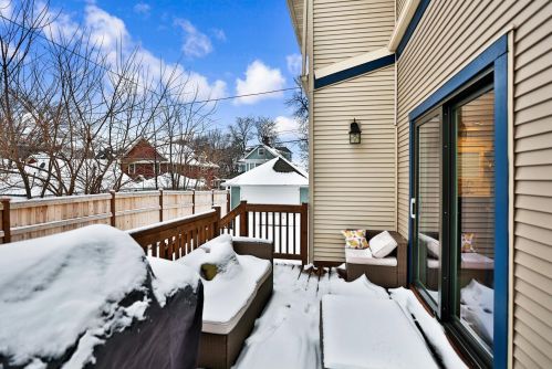 175 Fairview Ave, Saint Paul MN  55113-5503 exterior