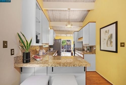 79 Keats Dr, Mill Valley, CA 94941-2234