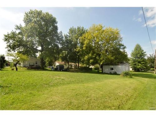 415 Riebeling St, Columbia, IL 62236-2037