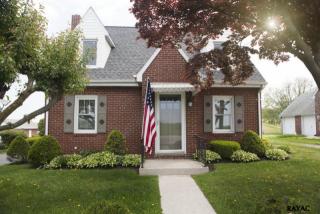 1449 Seven Valleys Rd, York, PA 17408-8871
