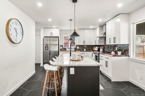 5745 Mexico Ave, Denver CO  80224-2142 exterior