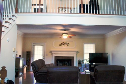 1071 High Falls Rd, Jackson, GA 30233-6242