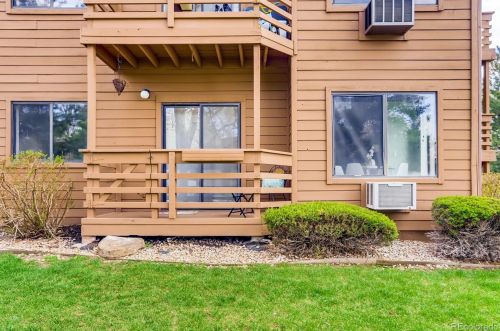 6102 Habitat Dr, Boulder, CO 80301-5517