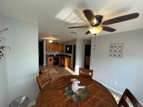 5849 El Segundo Way, Atlanta GA  30349-7519 exterior