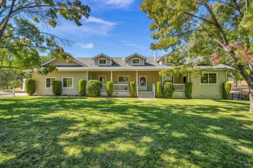 23495 Oat Hill Rd, Middletown, CA 95461-9600