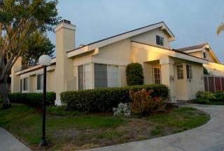 321 Riverview Way, Oceanside, CA 92057-5834