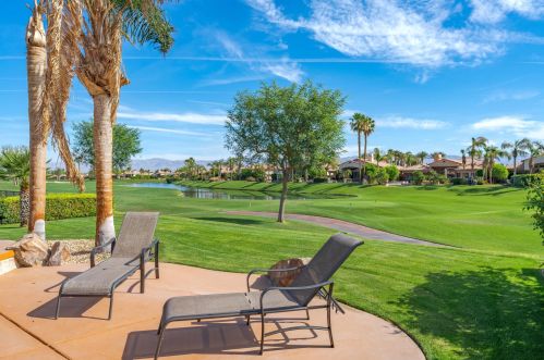 49860 Mission Dr, La Quinta, CA 92253-8405