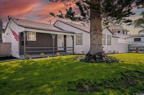 4827 Greenmeadows Ave, Torrance CA  90505-5509 exterior