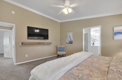 8582 Running Gait Ln, Riverside CA  92509-5106 exterior