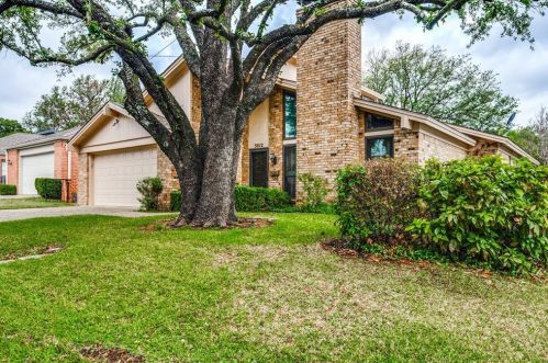 3812 Brookhaven Cir, Fort Worth, TX 76109-3332