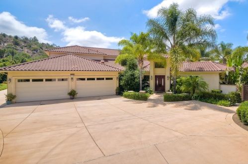 30703 Oma Rd, Valley Center, CA 92082-4900