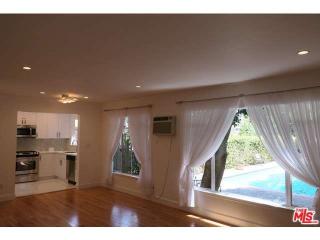 1319 Havenhurst Dr, Los Angeles CA  90046-4566 exterior