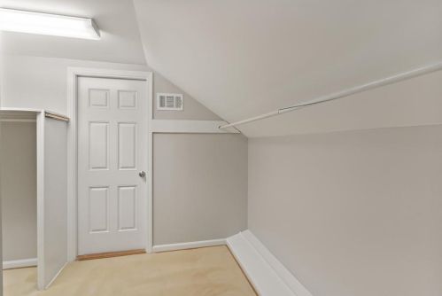 325 Hunters Gln Ct, Atlanta GA  30328-1710 exterior