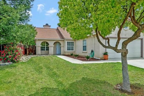 1077 Lourence Dr, Tracy, CA 95376-8769