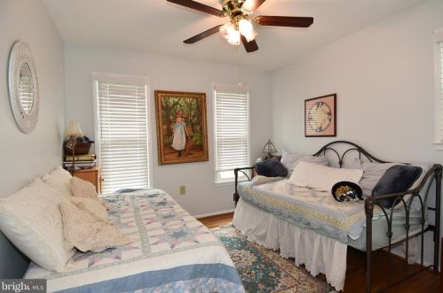 13004 Blue Valley Pl, Silver Spring MD exterior