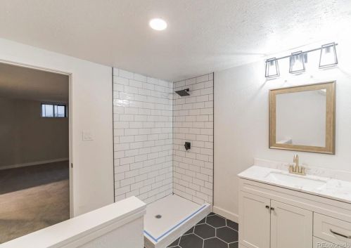 13830 Alaska Dr, Denver CO  80228-2304 exterior
