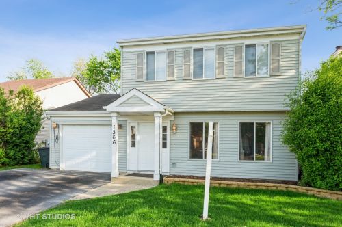 1366 Boa Trl, Carol Stream, IL 60188-9081