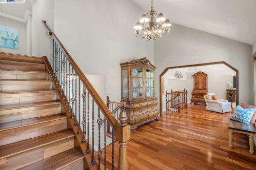 1791 Creek Rd, Livermore, CA 94550-5641