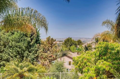 1293 Panorama Ridge Rd, Oceanside, CA 92056-2122