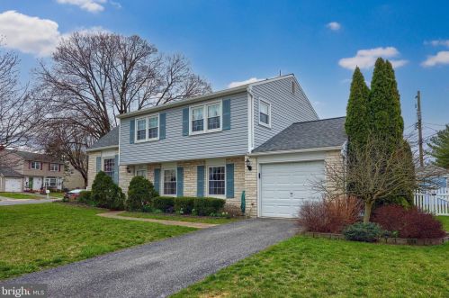 1604 Robert Rd, Lancaster PA  17601-5635 exterior