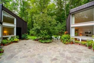 8 Heath Pl, Durham, NC 27705-5713