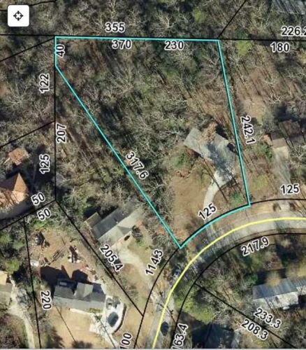 719 Carriage Dr, Atlanta, GA 30328-3310